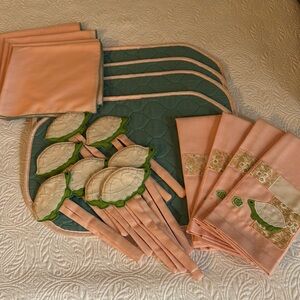 Vintage placemats and turtle napkins and napkin holders, peach/green,